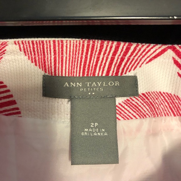 Anne taylor Lined straight skirt. 2P - Picture 4 of 5